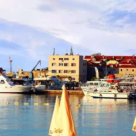 Stanivukovic * Budva
